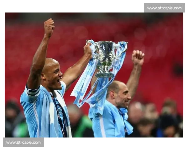 孔帕尼：13 连胜追平传奇，脚步永不停歇